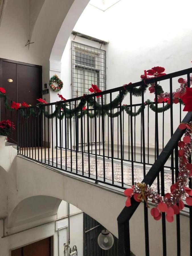 Keira House Napoli Hotell Eksteriør bilde