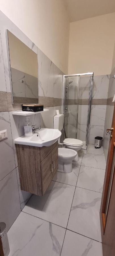 Keira House Napoli Hotell Eksteriør bilde