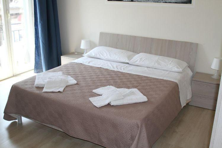 Keira House Napoli Hotell Eksteriør bilde