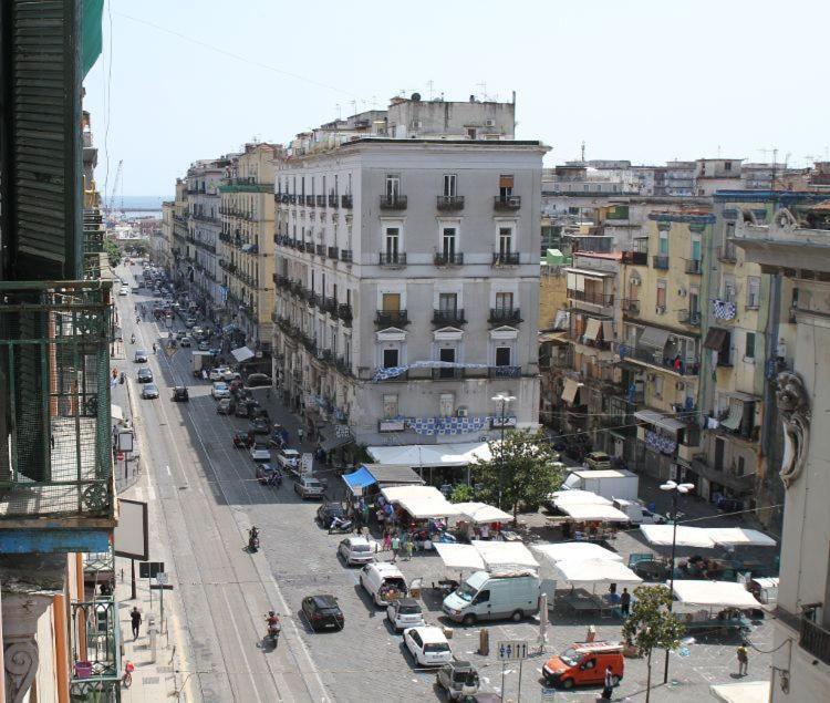 Keira House Napoli Hotell Eksteriør bilde