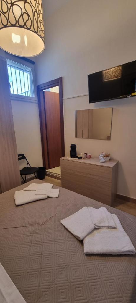 Keira House Napoli Hotell Eksteriør bilde