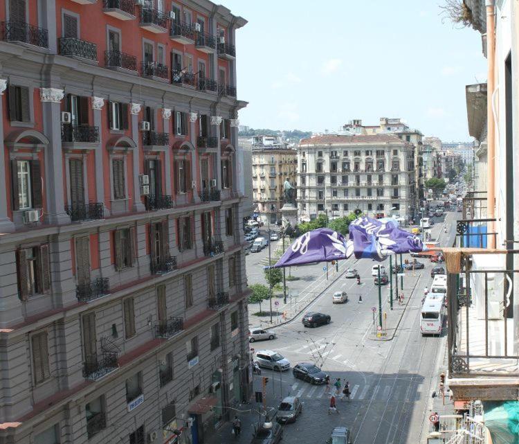 Keira House Napoli Hotell Eksteriør bilde
